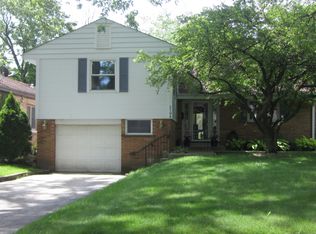 2106 Evans Rd, Flossmoor, IL 60422