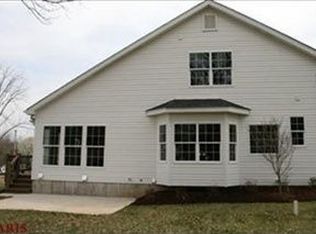 10092 Ella Mary Ct, Saint Louis, MO 63126