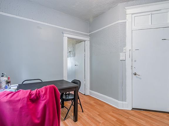 3rd image of 164 Highland Ave APT 5