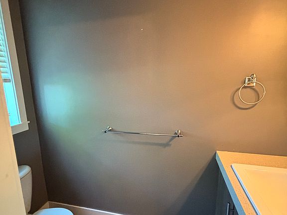 4th image of 8250 209b St