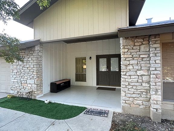 2nd image of 12527 EL DOMINGO ST