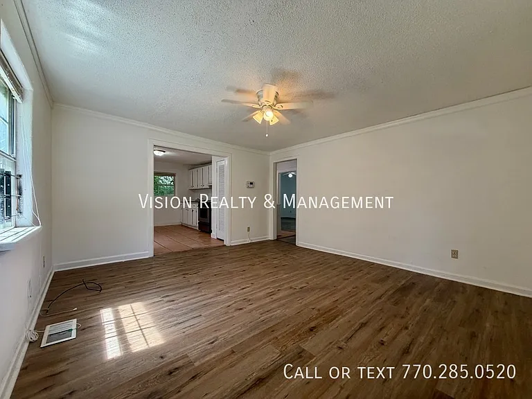 1070 Ollie Cir NW #A — Photo 6