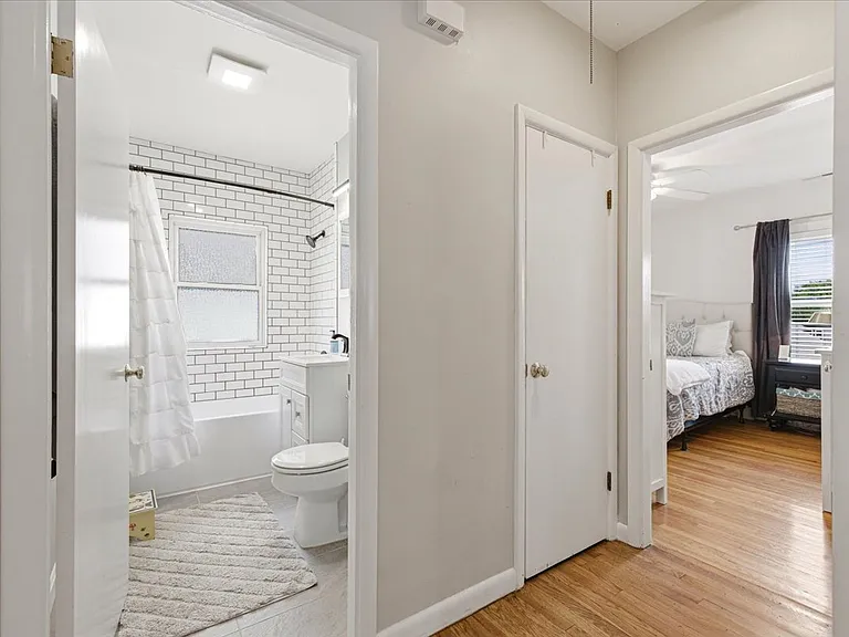 191-193 Cornell St #2 — Photo 54