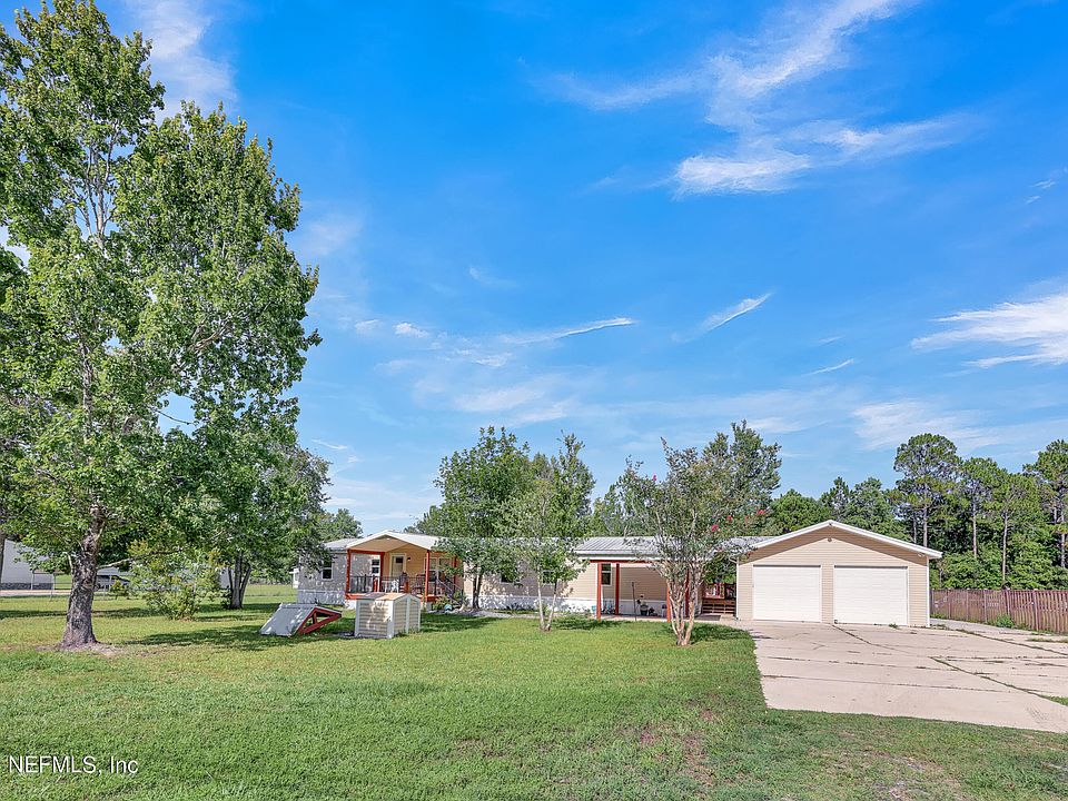 1st image of 2529 LARKSPUR Avenue