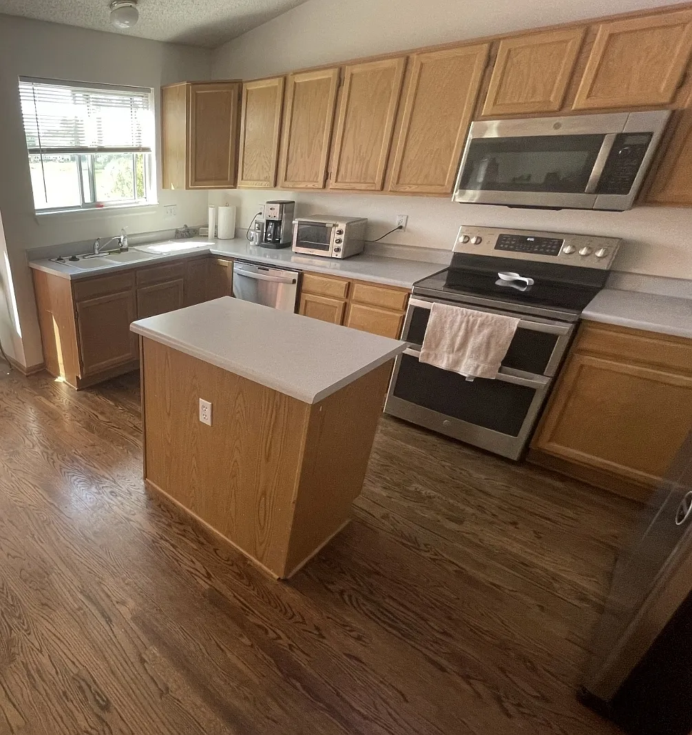 Building Photo - 9294 Weeping Willow Pl
