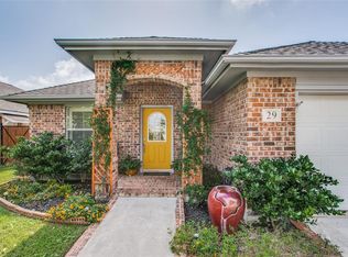 29 Clara Barton Ln, Galveston, TX 77551