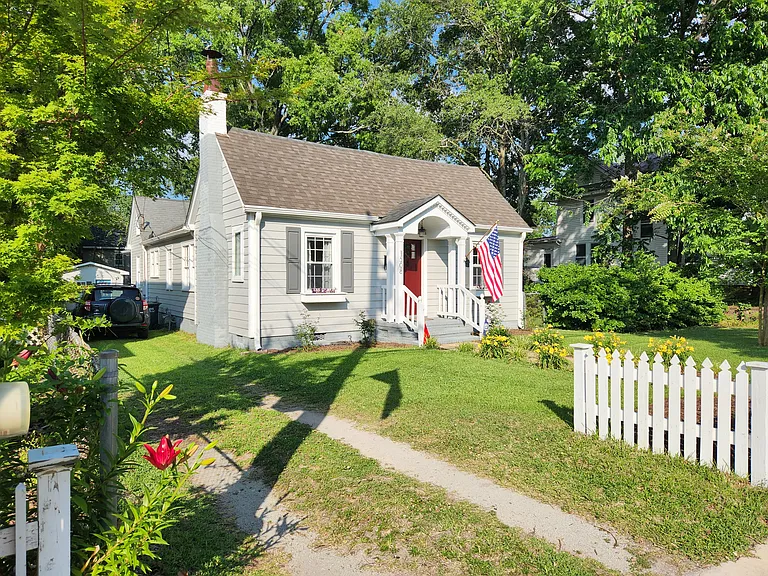 1508 National Ave — Photo 23