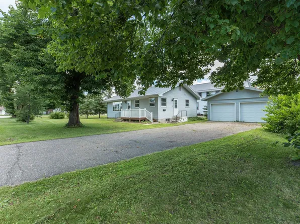 602 Carlson Pl, Henning, MN 56551