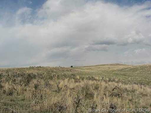 3rd image of 10 W Hoytsville Rd #10-1