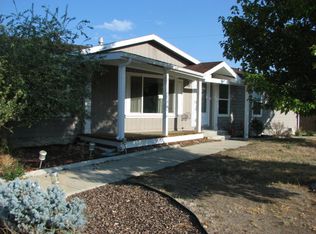 725 Broadway Cir, Salmon, ID 83467