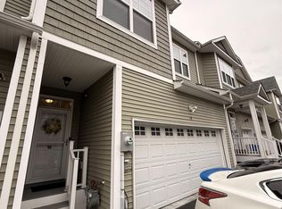 19 Magnolia Park Rd, Middletown, NY 10940