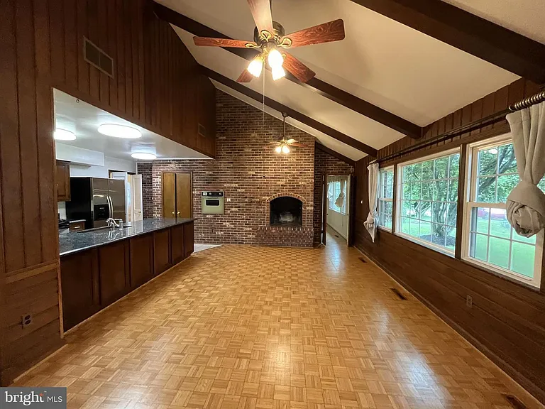 6301 Evermay Dr — Photo 7