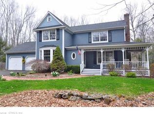6 Uplands Dr, Canton, CT 06019