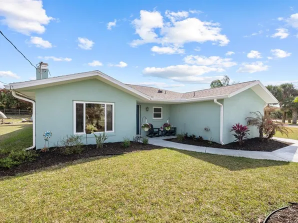 1946 N Daytona Ave, Flagler Beach, FL 32136