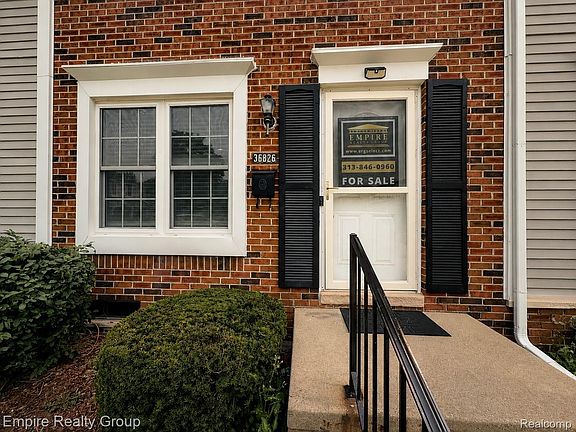 3rd image of 36826 Park Place Dr