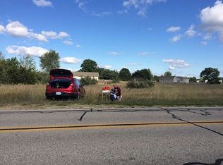 1041 Queensway, Weidman, MI 48893