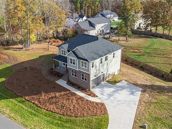 3rd image of 3701 Still Poplar Ct