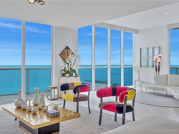 2nd image of 50 S Pointe Dr #190203