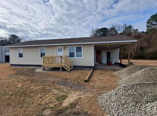 914 Burnette Rd, Farmville, NC 27828