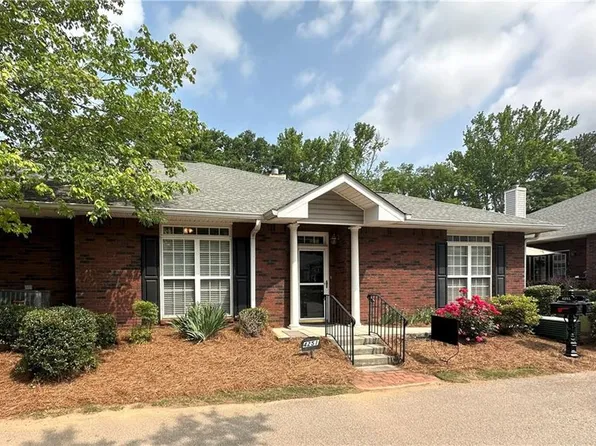4251 Skyline Vw, Oakwood, GA 30566