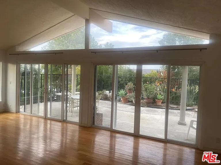 11318 Dona Lisa Dr — Photo 5