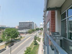 309 W Washington Ave