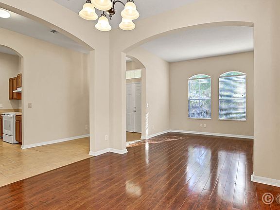 4th image of 16326 Bridgelawn Ave