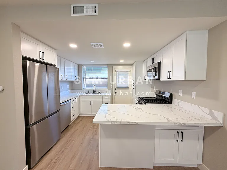 4717 Utah St #7 — Photo 19