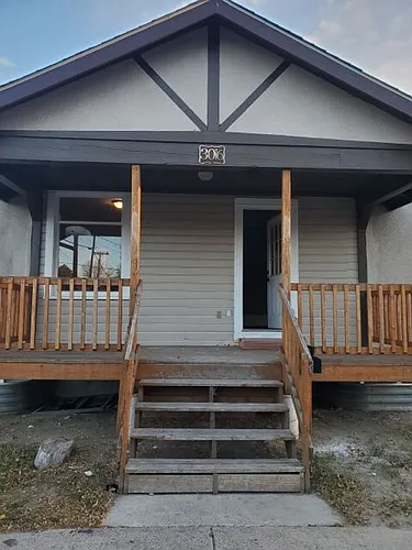 3016 7th Ave N Photo 1