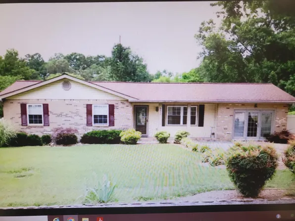 8877 Sedman Rd, Hixson, TN 37343