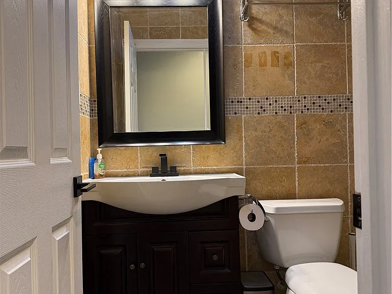 830 N Olive Ave — Photo 28