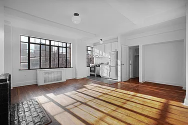 433 West 21st Street, #6B