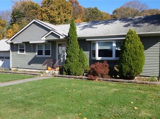 461 Parker St, Manchester, CT 06042