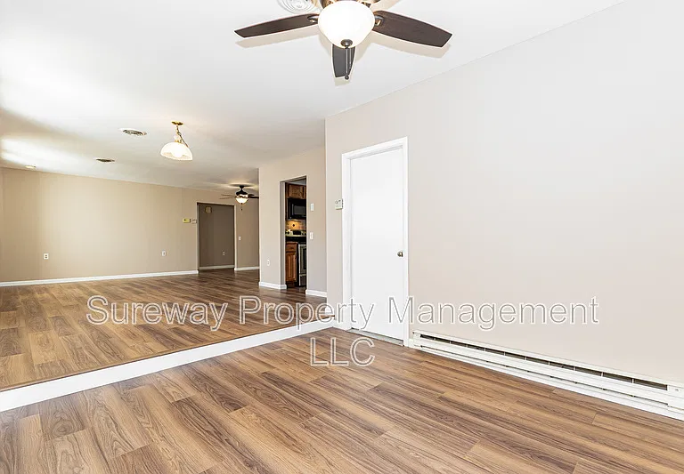 49 Westport Dr #71 — Photo 6