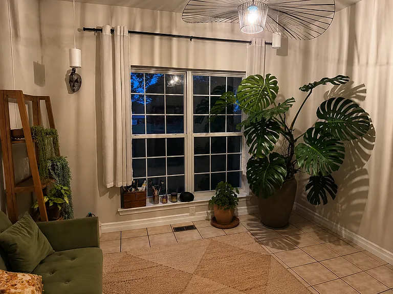 35 Lois Ln — Photo 21