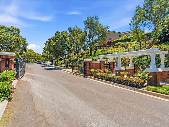 2nd image of 27861 Trellis Way