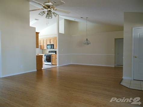 3rd image of 2217 Valle Escondido Dr