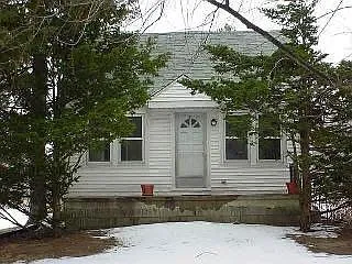 10900 Summerfield Rd photo 1