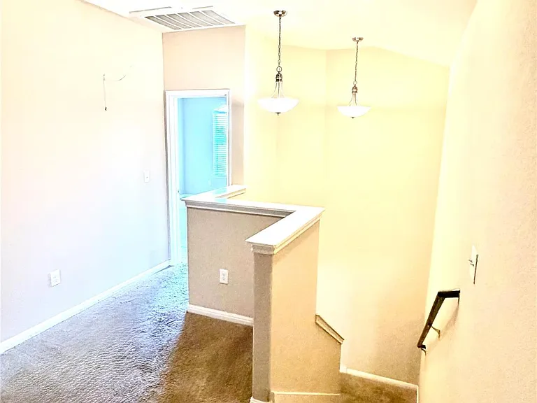 601 Katmai Cir — Photo 24