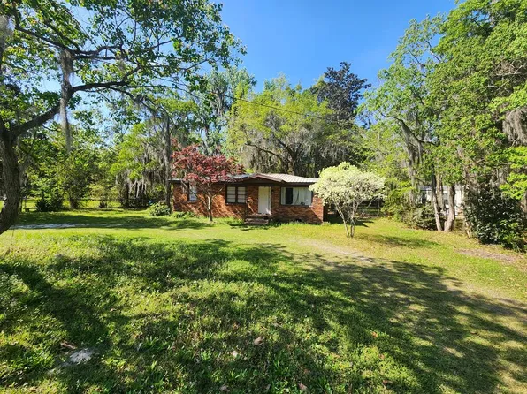 64 Winoca Dr, Midway, GA 31320