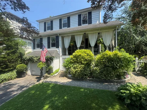 404 Bronxville Road, Bronxville, NY 10708