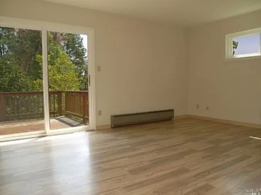 4 bed, 1716 sqft, $5,000 — Photo 2
