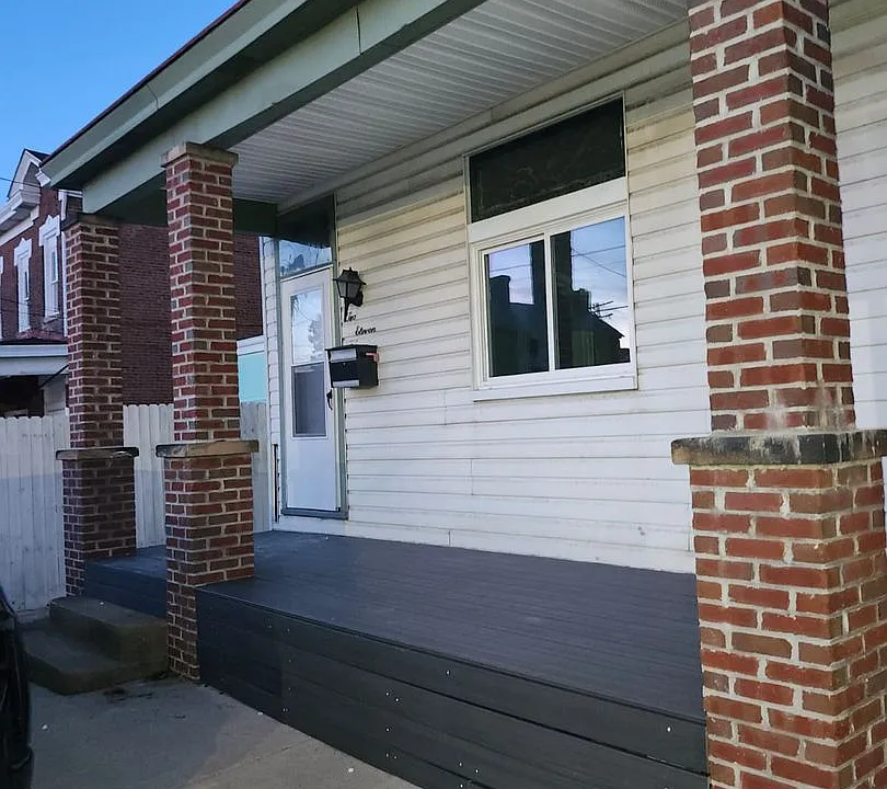 211 Walter St