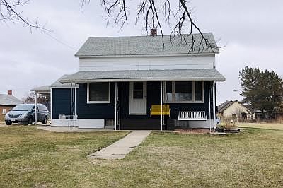 1st image of 709 Woodland Dr
