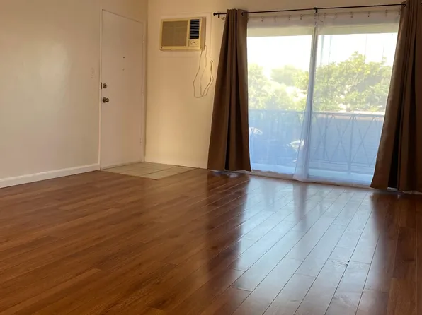 909 E Maple St APT 5, Glendale, CA 91205