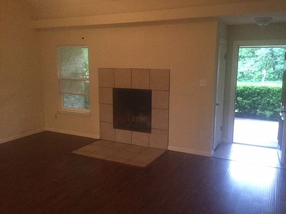 4th image of 1703 Golden Vista Dr