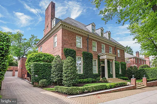 2310 Kalorama Rd NW Photo 1