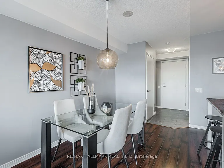 60 Heintzman St #1802 — Photo 5