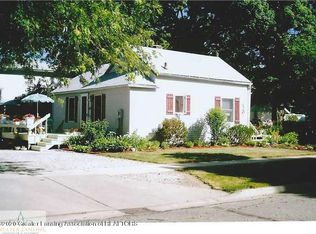 120 S Warren St, Portland, MI 48875