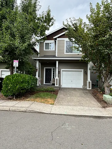 187 SE 44th Way Photo 1